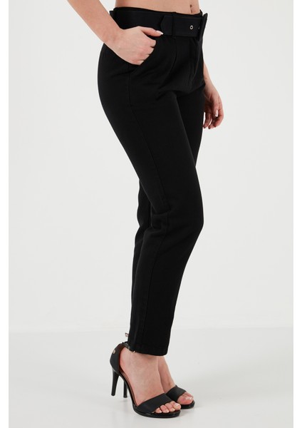 Pamuklu Normal Bel Regular Fit Kemerli Pantolon Kadın Pantolon 668Yp4152 fırsatları