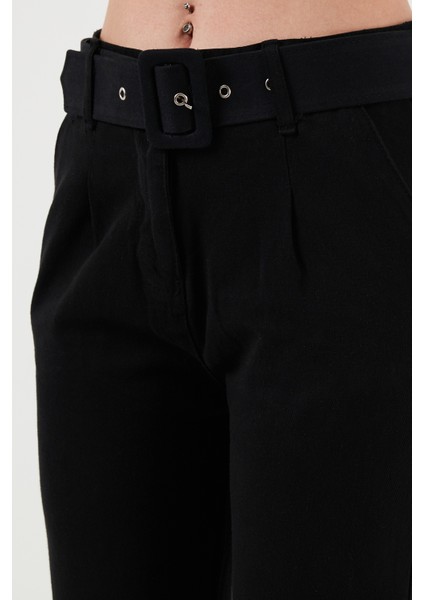 Pamuklu Normal Bel Regular Fit Kemerli Pantolon Kadın Pantolon 668Yp4152 indirimleri