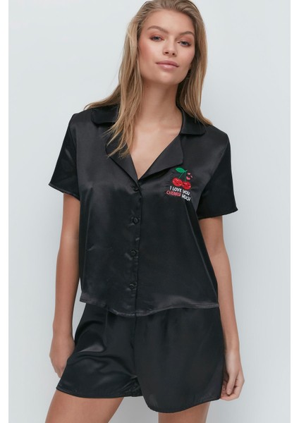 Nakışlı Saten Kısa Kol Şortlu Pijama Takım 033 Siyah
