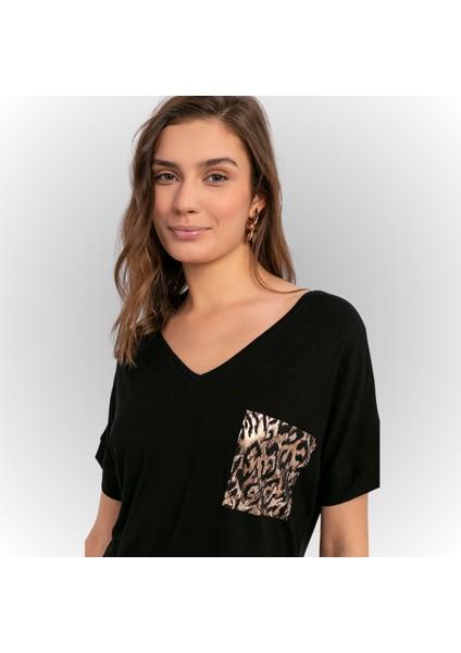 Kadın Siyah Leopar Garnili Arkası Dekolte Eteği Oval Kesim Bluz fırsatları