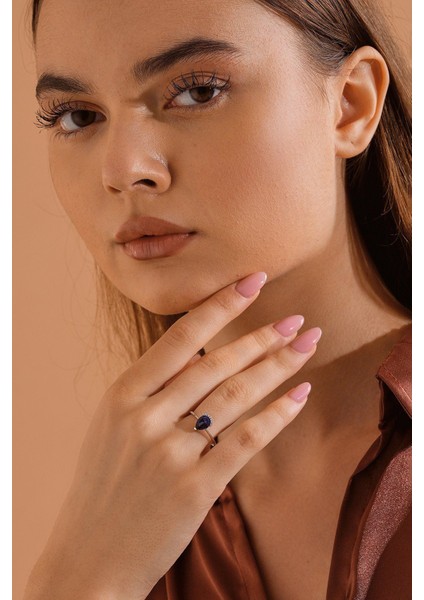 1.40 Karat Safir Damla Kesim Taşlı Pırlanta Yüzük fiyatları