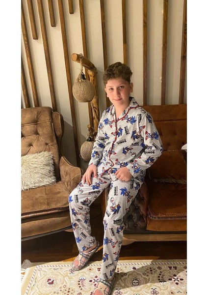 Erkek Çocuk Sonic Desenli Pijama Takımı