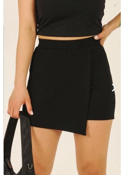 Şort Etek Siyah Kapaklı
