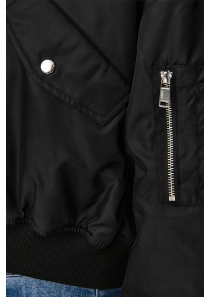 15308545 Onlsvea B Short Bomber Jacket cc Otw Ss Kadın Bomber Ceket indirimleri