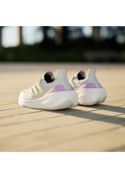 AIE3337 Ultraboost Lıght W Kadın Spor Ayakkabı Mor indirimleri
