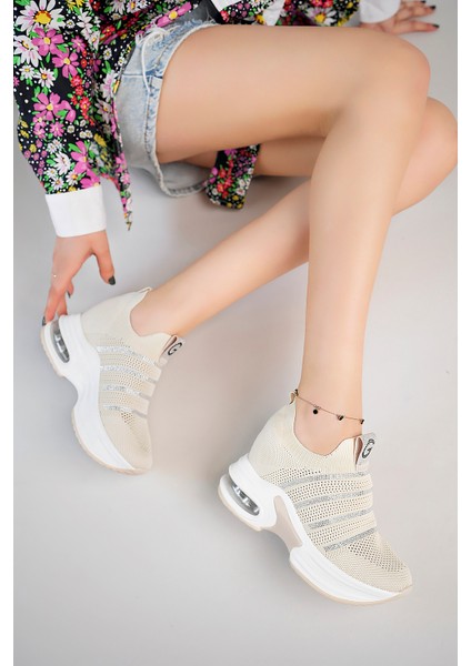 Kadın Bej Taşlı Gizli Dolgu Topuk Sneakers fiyatları