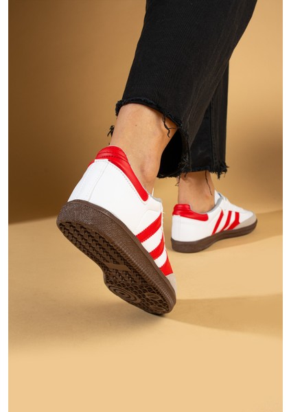 Bağcıklı Comfort Taban 3 Şeritli Kadın Sneaker 001-1009-24BEYAZKIRMIZI modelleri