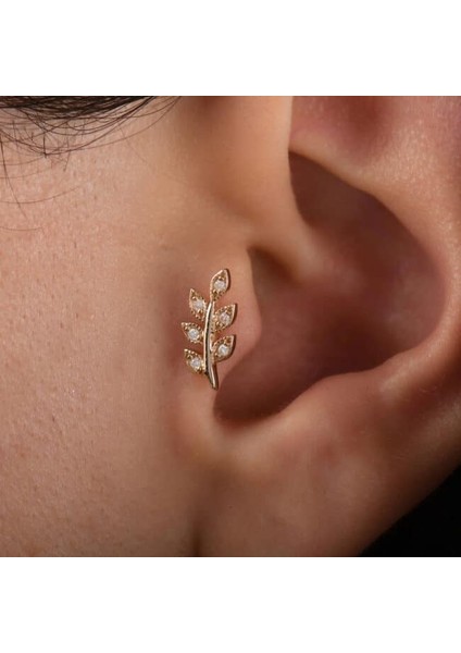 0.04 Karat Pırlanta Yaprak Tragus Piercing