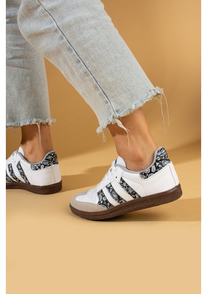 Bağcıklı Comfort Taban 3 Şeritli Kadın Sneaker 001-1009-BEYAZSIYAHŞAL modelleri