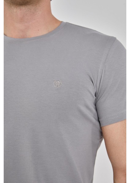 Erkek Basic T-Shirt indirimleri