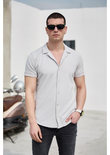 Gri Renk Dokulu Kısa Kol Erkek Gömlek
