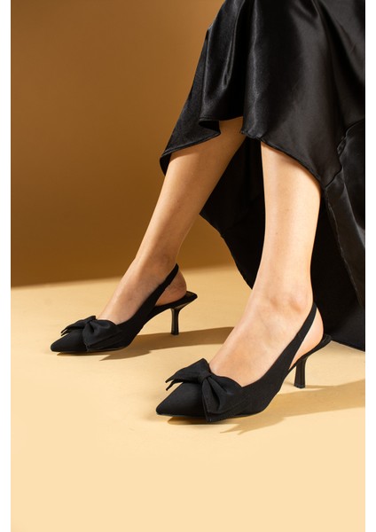 Fiyonk Detaylı Sivri Burun Saten Kumaş Kadın Topuklu Ayakkabı 43-23-24SATEN