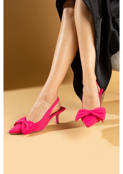 Fiyonk Detaylı Sivri Burun Saten Kumaş Kadın Topuklu Ayakkabı 43-23-24SATEN