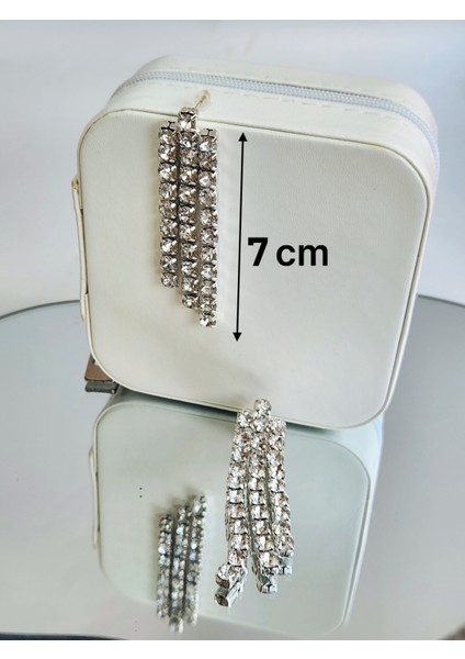Taşlı Sallantılı Silver Renk Küpe modelleri