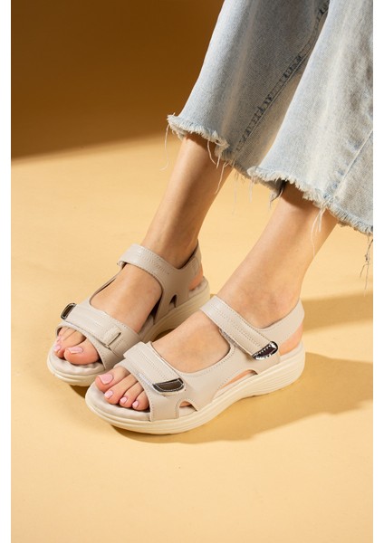 Deri Görünümlü Comfort Taban Çift Bantlı Kadın Sandalet 59-78-24 fiyatları