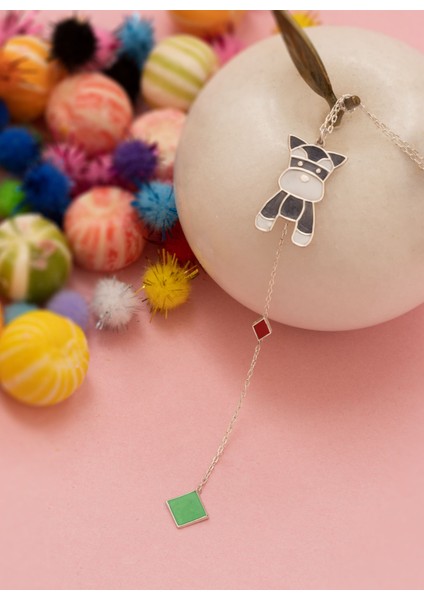 925 Ayar Gümüş Mineli Geometrik Şekilli Maskeli Köpek Kolye