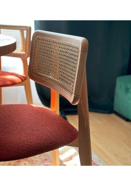 Mirla Yuvarlak Ahsap Masa Takımı (110X110 Cm) fırsatları