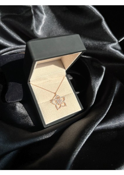 925 Ayar Gümüş Kiraz Çiçeği Kolye modelleri