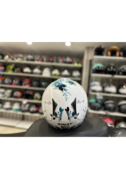 Kask SW-715 Iris Çenesiz Whıte /blue modelleri