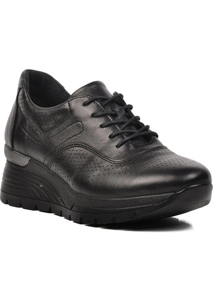 2313012Y Kadın Hakiki Deri Bağcıklı Dolgu Topuk Airflow Ayakkabı modelleri