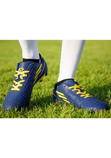 Gençler ve Çocuklar Için Spor Kramponları (Yurt Dışından) indirimleri