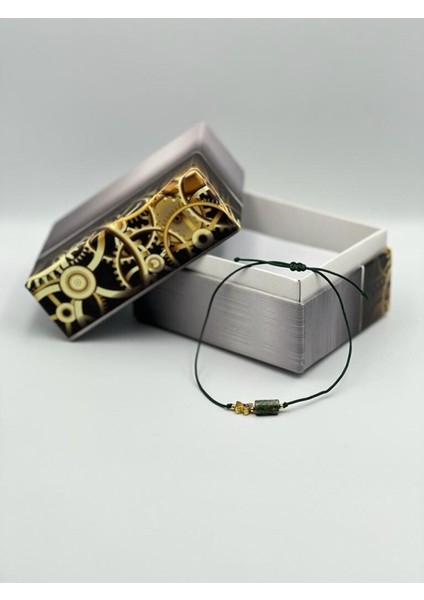 Sertifikalı Zümrüt Doğal Taş Bileklik Kelebek Obje Detaylı Makrome Örgülü Kilit El Işçiliği modelleri