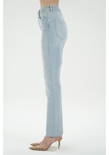 Açık Mavi Slim Straight Paçası Yırtmaçlı Patı Fermuarlı Jean Pantolon C 4556-013 modelleri