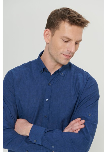Erkek Indigo Comfort Fit Rahat Kesim Düğmeli Yaka Casual Keten Gömlek