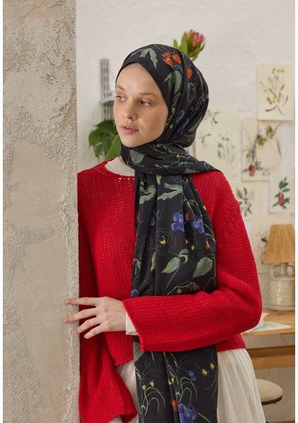Strawberry Desen Şal Siyah