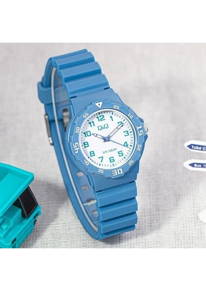 V07A-008VY Çocuk Kol Saati fırsatları