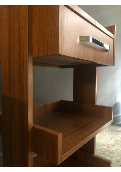 Byarzu Design New Çekmeceli Etejer fırsatları