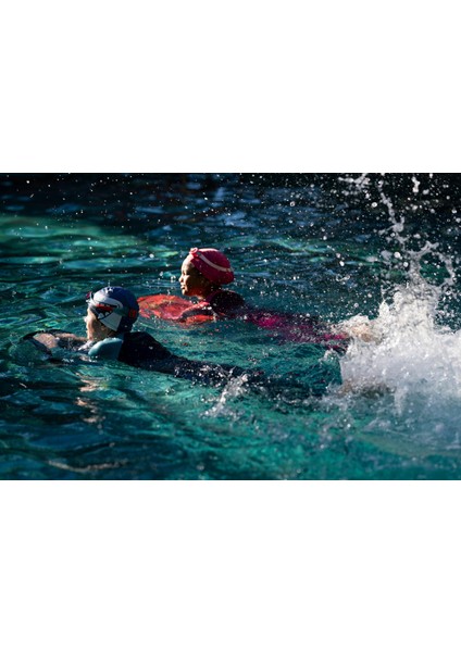 Nabaiji Yüzücü Bonesi - S Beden - Pembe indirimleri