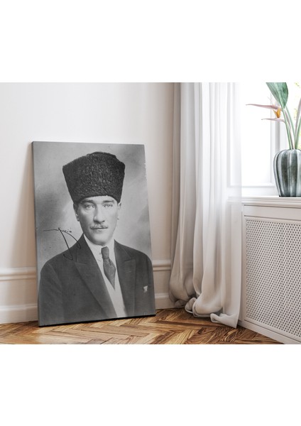 Gazi Mustafa Kemal Paşa Kalpaklı Atatürk Kanvas Tablo -Salon Oda Ofis Duvar Dekorasyonu Sanatsal Tablo modelleri
