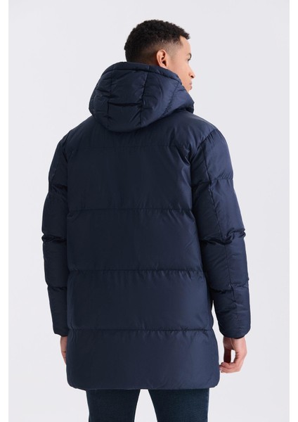 Lacivert Comfort Fit Kapüşonlu Tam Dolum Kışlık Mont
