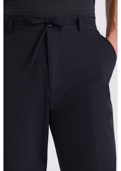 Siyah Comfort Fit Beli Lastikli Spor Jogger Pantolon