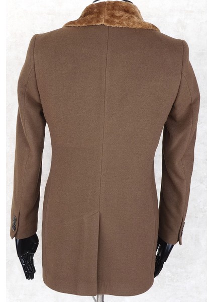 Jancarlucci Erkek Kruvaze Dar Kesim Vizon Renk Çıkarılabilir Kürk Yaka Detaylı Kaşe Kaban modelleri