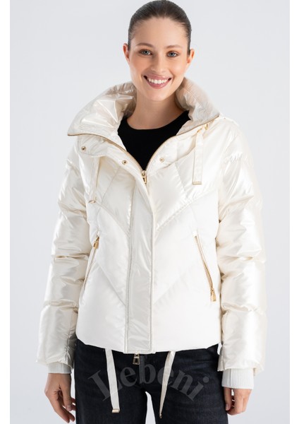 Kadın Şişme Kış ve Kayak Montu Gizli Kapüşonlu Parlak ve Mat Kumaş Puffer
