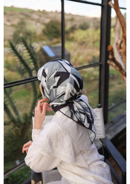 Canvas Desen Soft Eşarp Siyah 1164-14