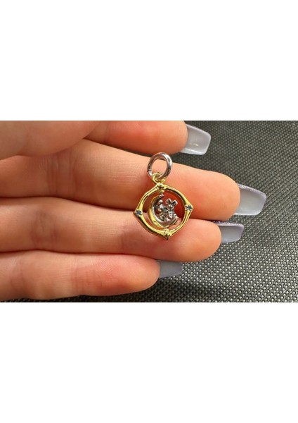 Disney Mickey Mouse ve Minnie Mouse Iki Renkli Dönen Ay Sallantılı Charm fiyatları