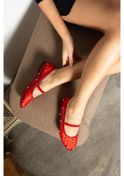 Bianca Kırmızı File Taşlı ve Lastik Detaylı Kadın Babet fiyatları