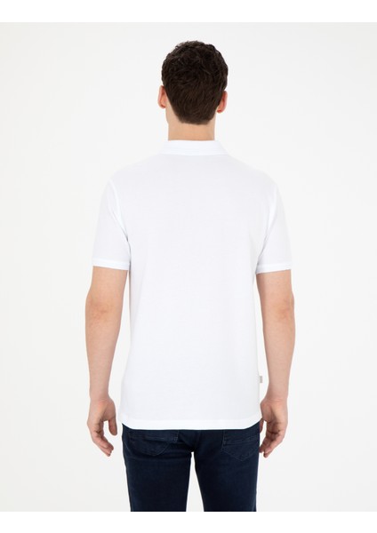 Erkek Beyaz Slim Fit Basic Tişört 50280754-VR013 indirimleri