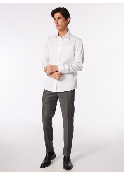 Slim Fit Klasik Yaka Beyaz Erkek Gömlek BBSS24MSH029