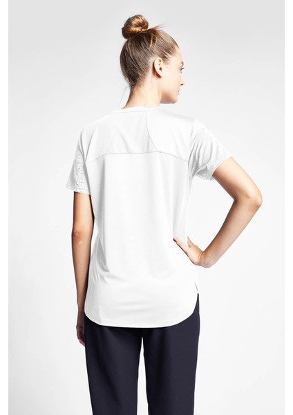 Kadın Antrenman Kısa Kollu T-Shirt 24B-2018