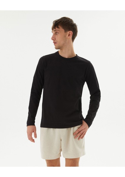Erkek Siyah Uzun Kollu T-Shirt - Organik Pamuk, Çift Kat Omuz Paneli, Bisiklet Yaka, Nefes Alan İnce Katman modelleri