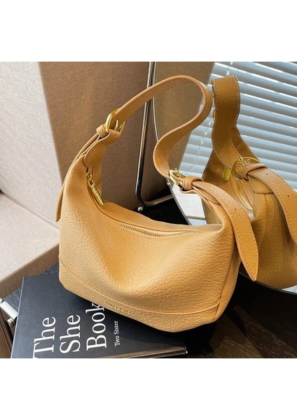 Bej 24X13X8CM 2023 Yeni Tasarımcı Çanta Moda Tüm Maç Omuz Çantası Rahat Büyük Kapasiteli Çanta Kadın Basit Koltukaltı Boston Çanta Dropshiping (Yurt Dışından) fırsatları