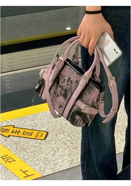 Pembe 22X10X17CM Kadın Pembe Y2K Çanta Lüks Tasarım Batik Crossbody Çanta Serin Kızlar Için Leopar Baskı Kare Omuz Çantaları Mini Boston Çanta (Yurt Dışından) indirimleri