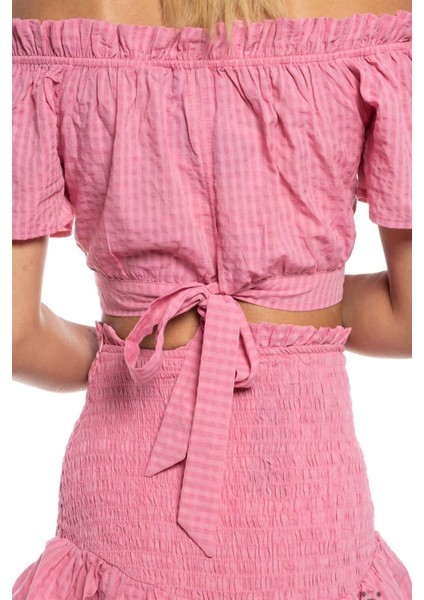 Pembe Kadın Omuz Detaylı Crop Bluz fırsatları