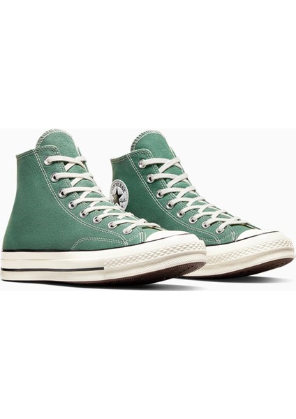 Chuck 70