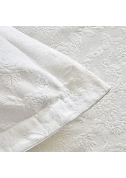 White Coll Verda Çift Kişilik Yatak Örtüsü