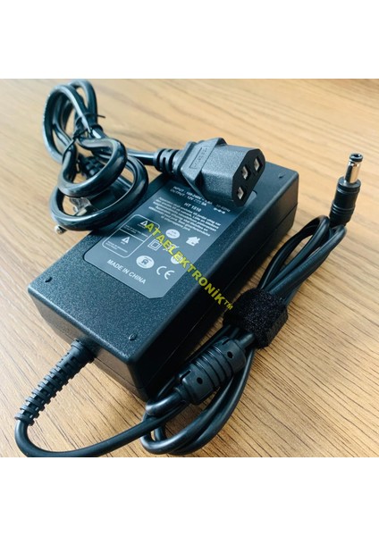 12V 5AH - 12 Volt 5 Amper Adaptör (Gerçek 60W Kaliteli Sağlam Dayanıklı ) - Işıklı Harddisk HDD Dvr Kamera Poe Switch Trafosu Tırafo Adaptörü Akım Korumalı 2 Metre Kablolu